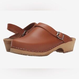 Classic Swedish Leather Clogs by MIA
